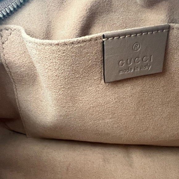 Gucci | GG Marmont small matelassé shoulder bag - Picture 13 of 14